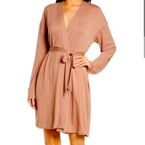 Skims Soft Lounge Peach Robe